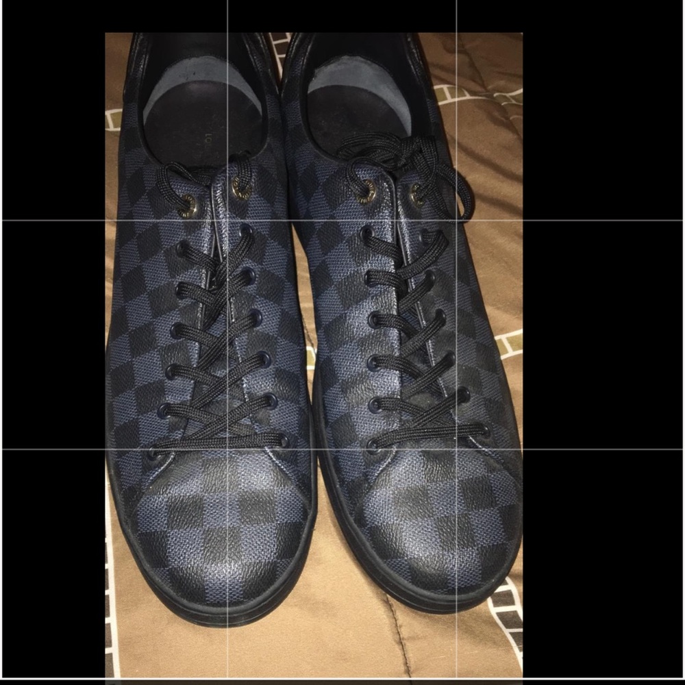 Louis Vuitton Sneakers - Picture 4 of 4